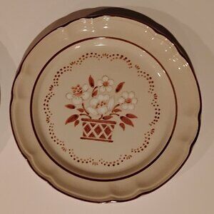 Set of 4 Vintage Cumberland Mayblossom Salad Or Dessert Plates
